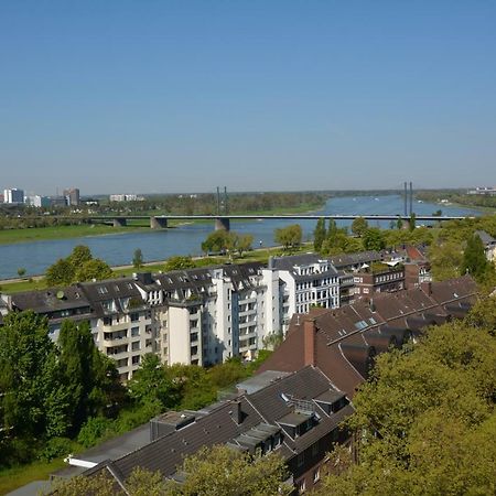 Luxury Apartment In Duesseldorf Near Trade Fair Exterior photo